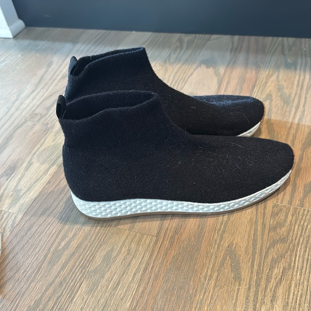 Urban sport size 9.